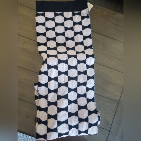 Kate Spade reversible scarf - Picture 5 of 11